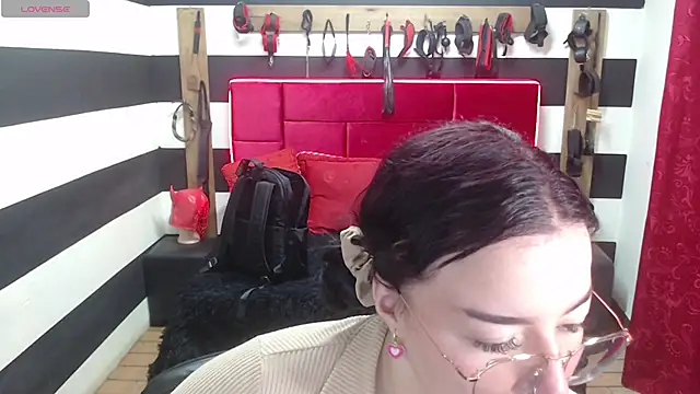 Marian Ran online show from 22, 9, 2025