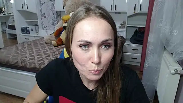 69SexySecret69 online show from 10, 3, 2025