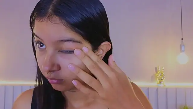 Aida moreno online show from 28, 10, 2025