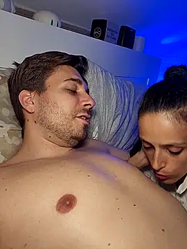 Snapshot of dansarah chatting on 9, 9, 2025 dansarah online show from 9, 9, 2025