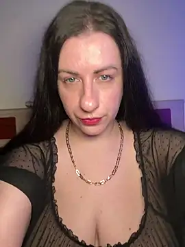 Evelinia online show from 14, 5, 2026