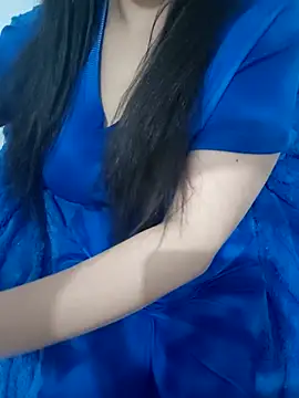 Snapshot of Liyan- chatting on 14, 7, 2026 Liyan- online show from 14, 7, 2026