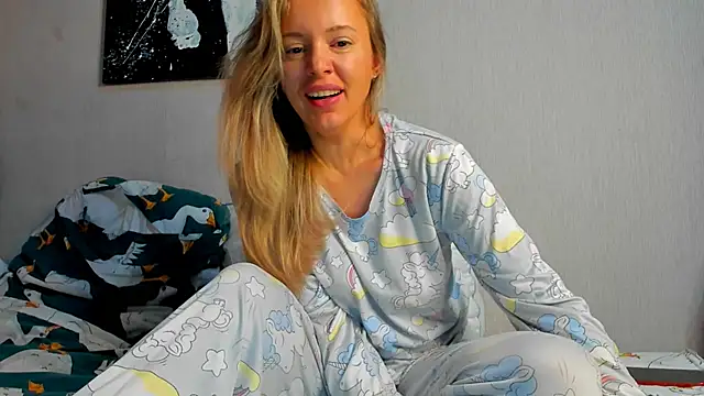 foxy blond online show from 29, 11, 2025