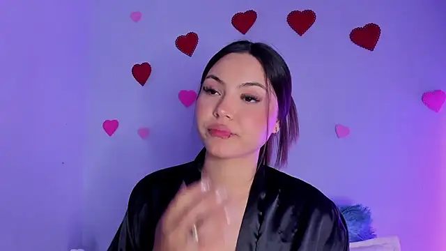 Bella Manson  online show from 1, 3, 2025