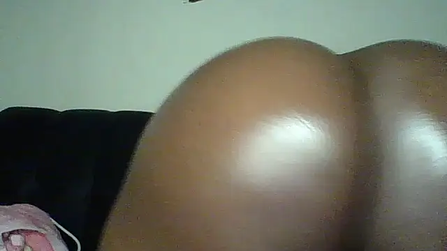 Snapshot of Squirt_ass_queen chatting on 9, 9, 2025 Squirt ass queen online show from 9, 9, 2025