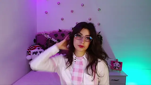 cami mila9 online show from 4, 12, 2024