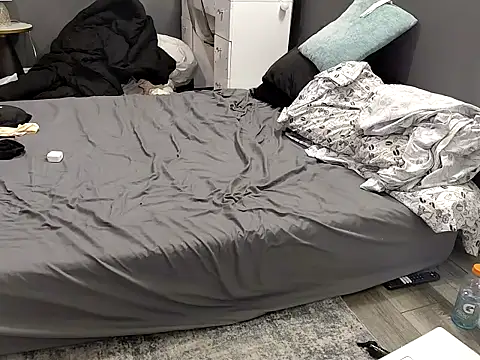 Snapshot of MasterJizzJunky chatting on 7, 1, 2026 MasterJizzJunky online show from 7, 1, 2026