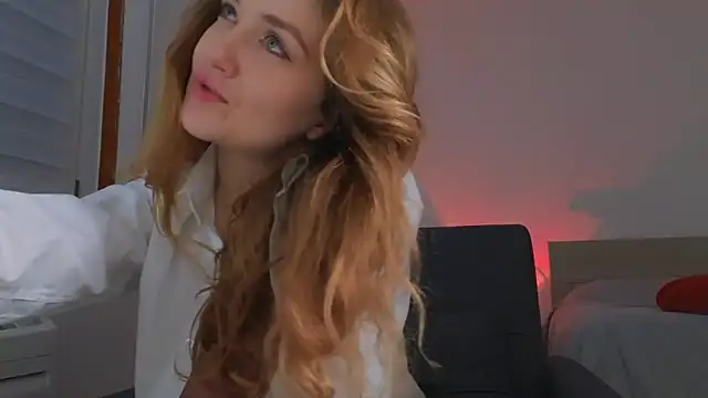 Lolli  Moon online show from 28, 2, 2026