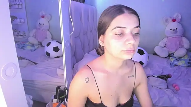 KittyKlum online show from 14, 10, 2025