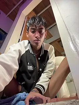 Mauuu18 online show from 23, 11, 2025