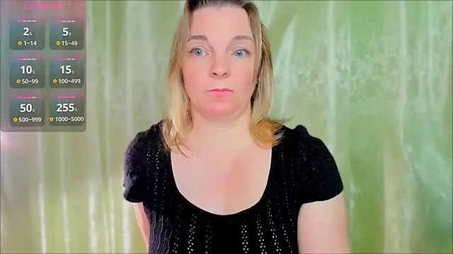 Snapshot of Regina__blue chatting on 17, 2, 2025 Regina blue online show from 17, 2, 2025