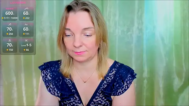 Snapshot of Regina__blue chatting on 28, 2, 2025 Regina blue online show from 28, 2, 2025