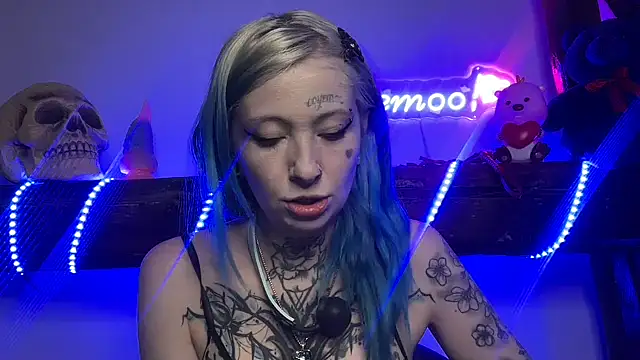coyemoo online show from 27, 2, 2025