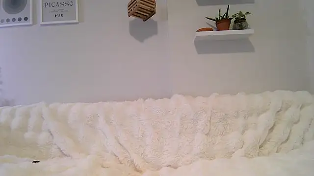 Snapshot of badblondebunny chatting on 15, 7, 2026 badblondebunny online show from 15, 7, 2026