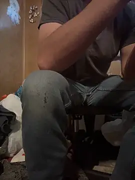 SmokingSloth online show from 18, 12, 2025