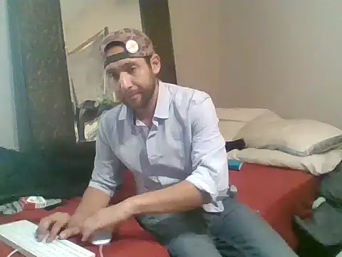 SmokingSloth online show from 2, 12, 2025