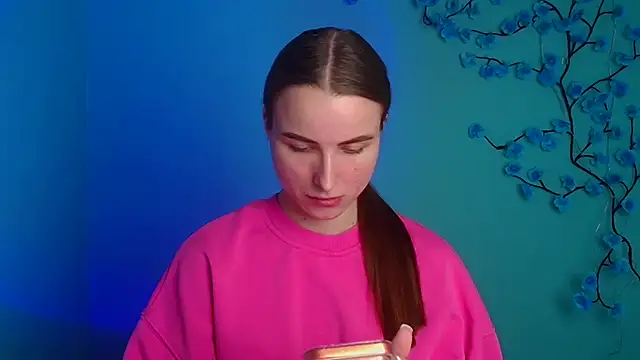 Eva Janee online show from 15, 4, 2026