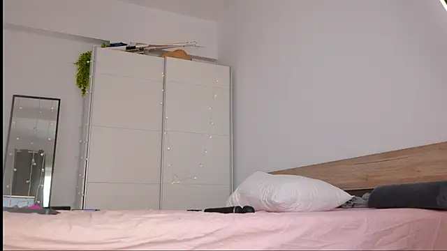 FazeyJ  online show from 27, 1, 2025