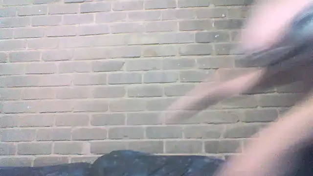 Snapshot of EksJouneMwah chatting on 24, 11, 2025 EksJouneMwah online show from 24, 11, 2025