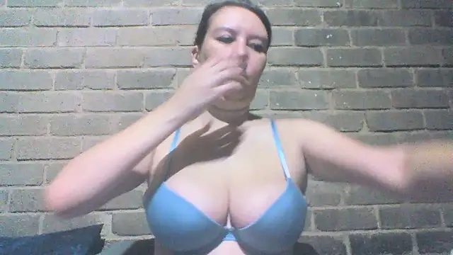 EksJouneMwah online show from 30, 4, 2026