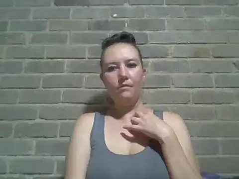 Snapshot of EksJouneMwah chatting on 20, 1, 2025 EksJouneMwah online show from 20, 1, 2025