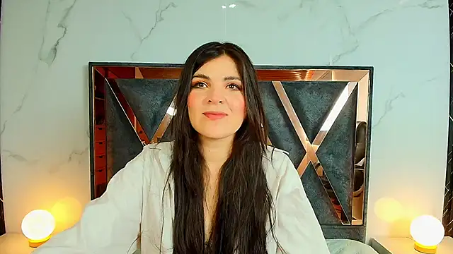 Snapshot of Amara_vega chatting on 25, 9, 2025 Amara vega online show from 25, 9, 2025