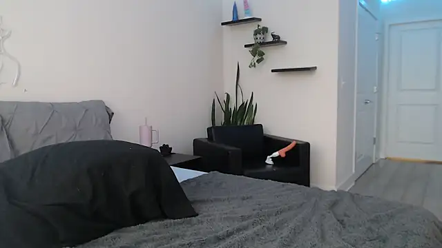 fallongrayxo online show from 13, 3, 2025