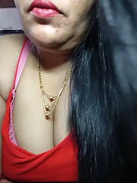 Snapshot of sneha_rose chatting on 5, 6, 2026 sneha rose online show from 5, 6, 2026