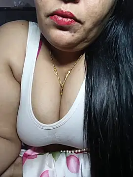 Snapshot of sneha_rose chatting on 18, 5, 2026 sneha rose online show from 18, 5, 2026