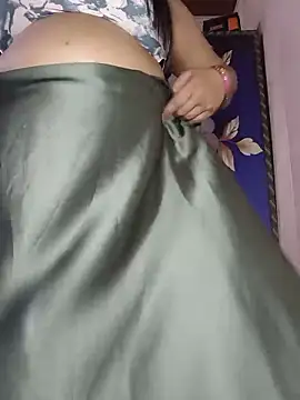 Snapshot of sneha_rose chatting on 3, 6, 2026 sneha rose online show from 3, 6, 2026