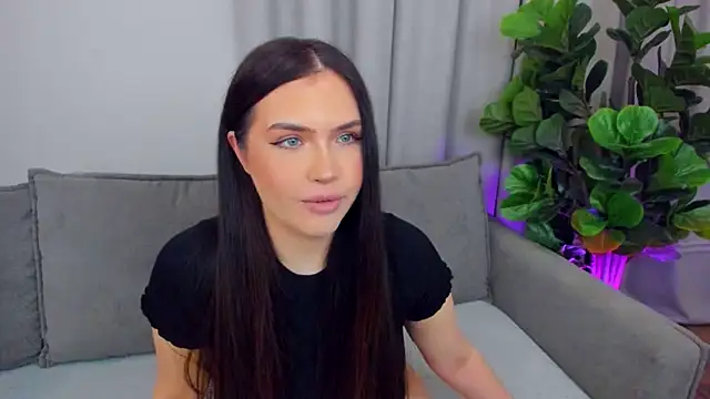 sexyangeloux online show from 3, 5, 2026