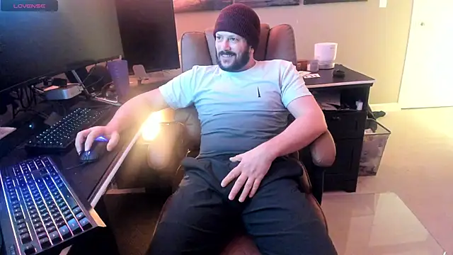 boytoyfrindles online show from 12, 2, 2026