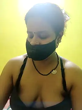 Sexyranibhabhi online show from 17, 3, 2025