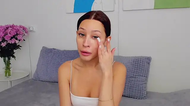 SelenaRousey online show from 14, 2, 2026