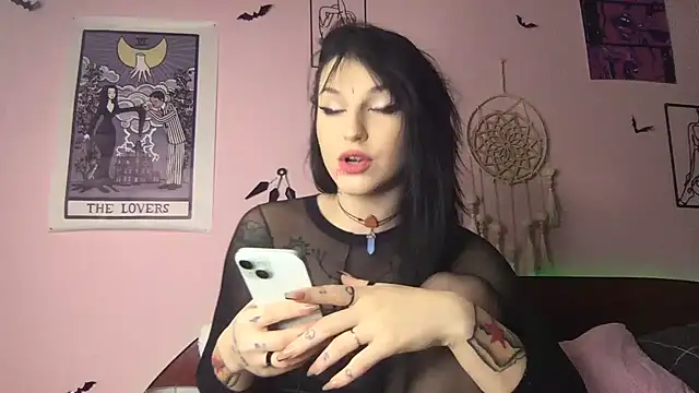 MoonAgnes online show from 26, 1, 2025