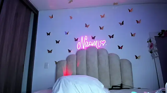 NaomiAsha online show from 25, 10, 2025