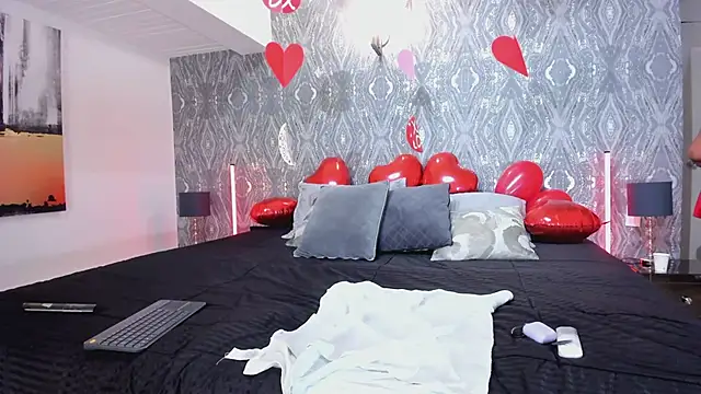 NaomiAsha online show from 13, 2, 2026