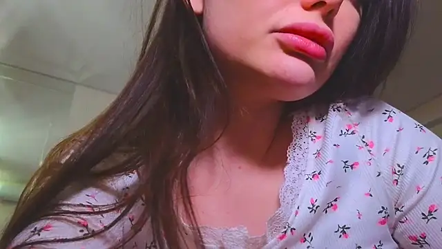 Snapshot of Sandrikta chatting on 13, 12, 2025 Sandrikta online show from 13, 12, 2025