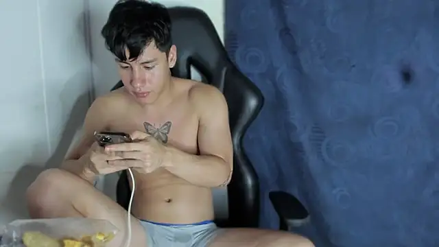 krizia7 online show from 22, 3, 2025