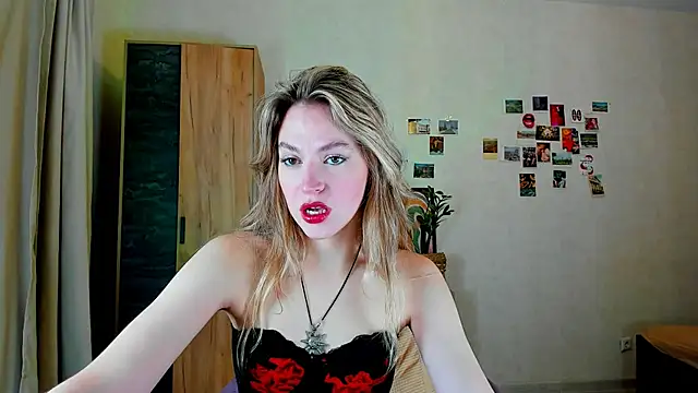 Niky  Jess online show from 17, 12, 2024