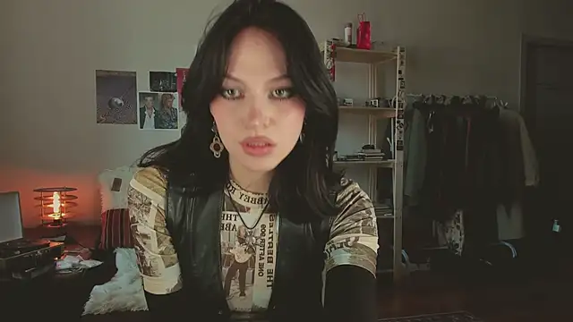 Niky  Jess online show from 12, 4, 2026