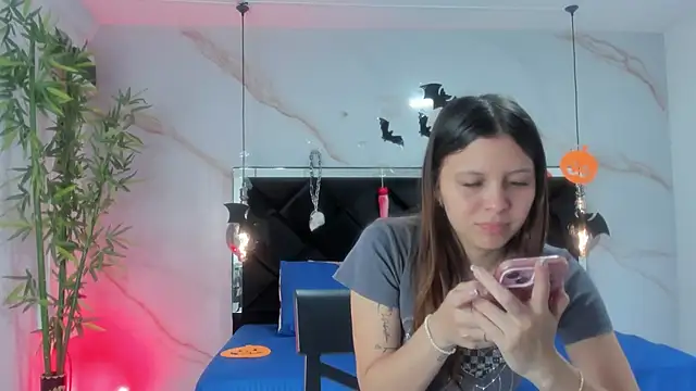 AngelaaCute  online show from 28, 10, 2025