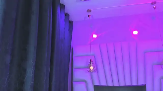 AngelaaCute  online show from 1, 4, 2026