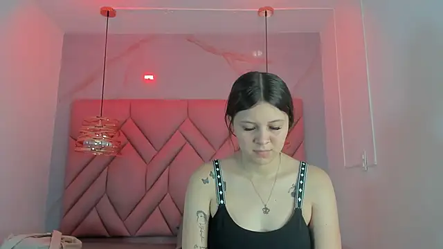 AngelaaCute  online show from 23, 5, 2026