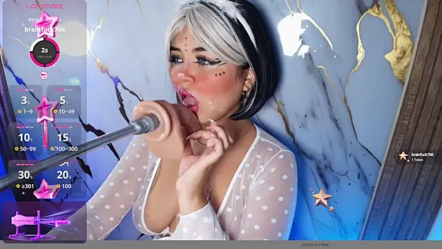 Snapshot of Lizz_Tender chatting on 22, 9, 2025 Lizz Tender online show from 22, 9, 2025