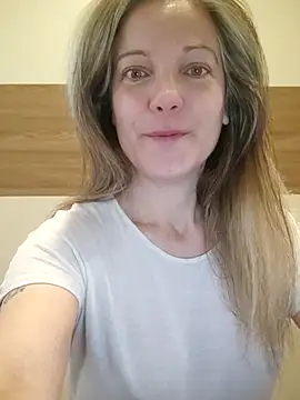 Dark Angel 22 online show from 15, 4, 2026