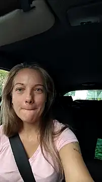 Snapshot of Dark_Angel_22 chatting on 8, 7, 2026 Dark Angel 22 online show from 8, 7, 2026