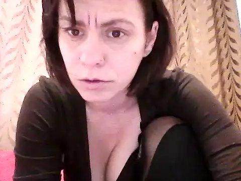 SweetAdela92 online show from 15, 10, 2025