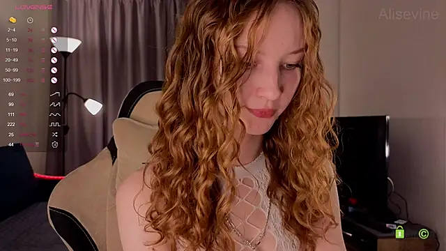 AliseVine online show from 20, 9, 2025