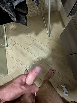 kisbiro77777 online show from 10, 10, 2025